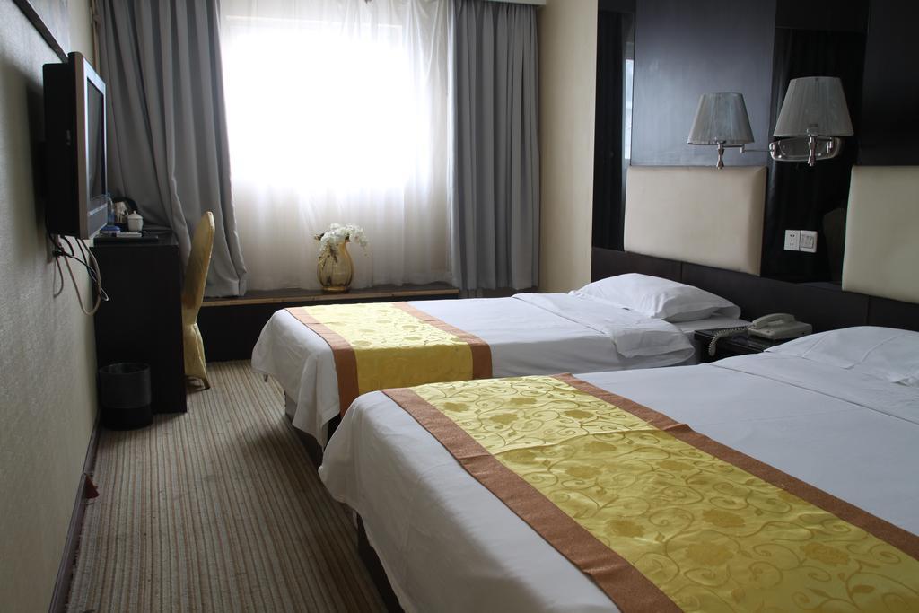 Super 8 Hotel Beijing Shijingshan Jiujiuyuan Værelse billede